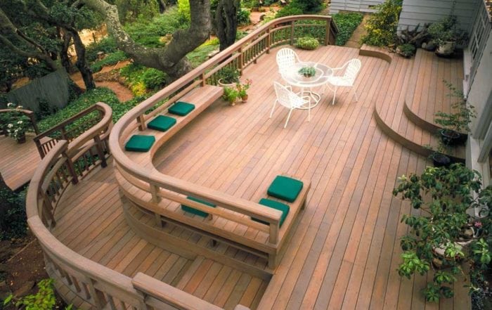 Curved redwood deck / North Marin